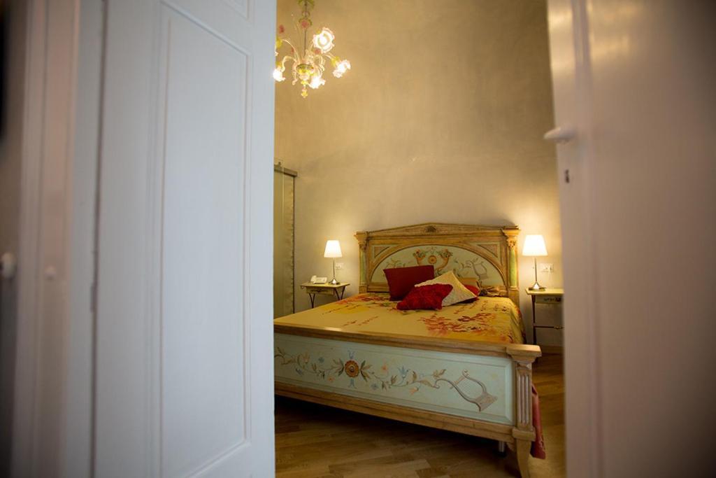 Bed&Breakfast Jsuite Gioia Del Colle Rum bild